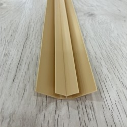 ПВЦ вътрешен Ъгъл за Ламперия-Бор