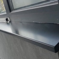 Интериорен подпрозоречен перваз 20 см.