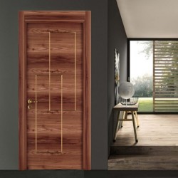 Интериорна врата Инфинити Орех Златисти Лайсни