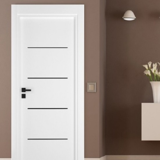 Интериорна врата Лайн Бял Мат - Черни Лайсни