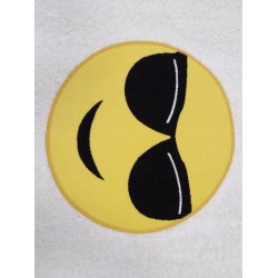 Емотикони килимче